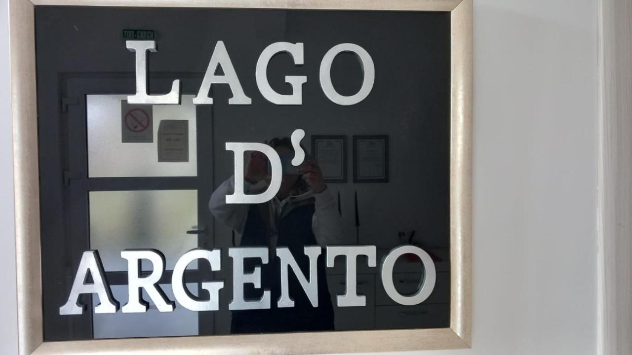 Lago D'Argento Sobe Veliko Gradište エクステリア 写真
